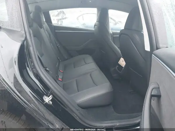 5YJ3E1EB8RF733782 2024 TESLA MODEL 3 - Image 8