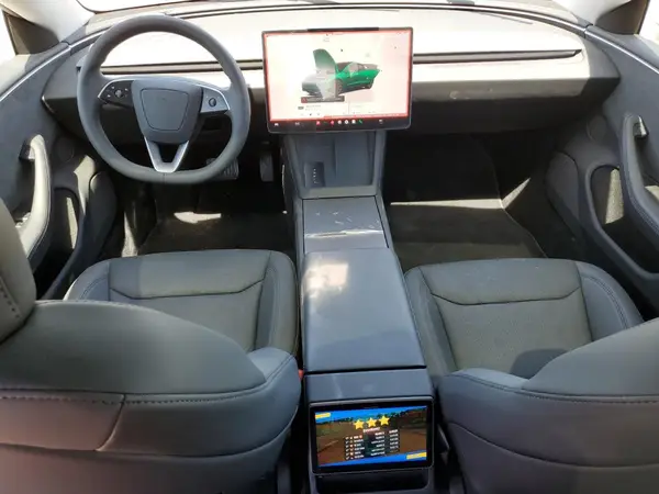 5YJ3E1EB8RF734110 2024 TESLA MODEL 3 - Image 8
