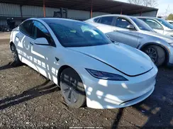 5YJ3E1EB8RF734124 2024 TESLA MODEL 3