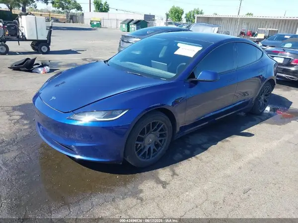 5YJ3E1EB8RF738089 2024 TESLA MODEL 3 - Image 2