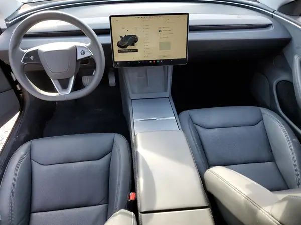 5YJ3E1EB8RF750436 2024 TESLA MODEL 3 - Image 8