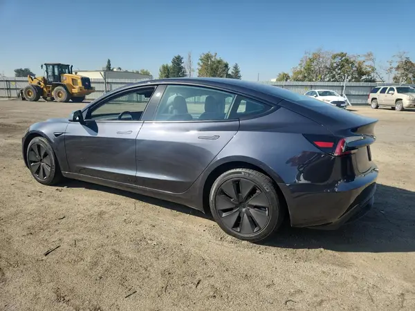 5YJ3E1EB8RF751151 2024 TESLA MODEL 3 - Image 2