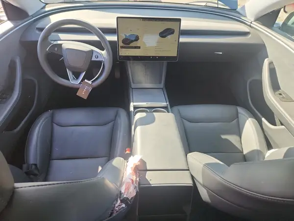 5YJ3E1EB8RF751151 2024 TESLA MODEL 3 - Image 8