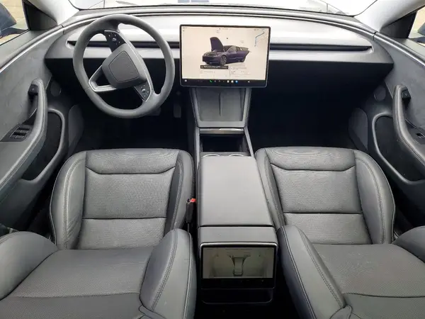 5YJ3E1EB8RF754390 2024 TESLA MODEL 3 - Image 8