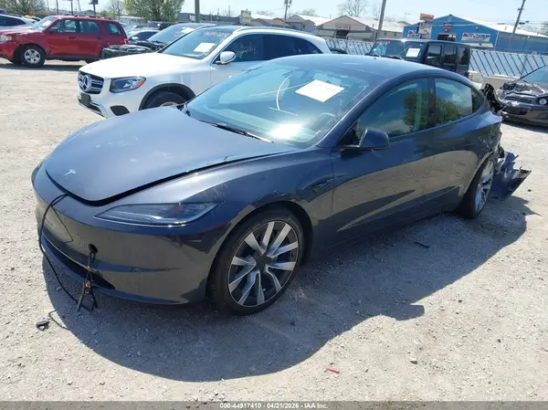 5YJ3E1EB8RF766264 2024 TESLA MODEL 3 - Image 2