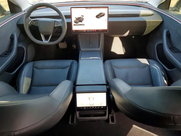 5YJ3E1EB8RF786756 2024 TESLA MODEL 3 - Image 8