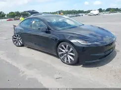 5YJ3E1EB8RF789978 2024 TESLA MODEL 3