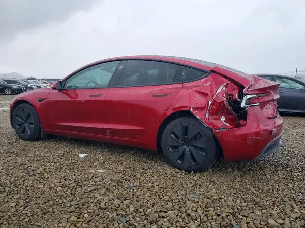 5YJ3E1EB8RF790385 2024 TESLA MODEL 3 - Image 2