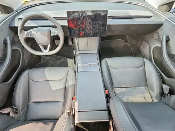 5YJ3E1EB8RF794775 2024 TESLA MODEL 3 - Image 8