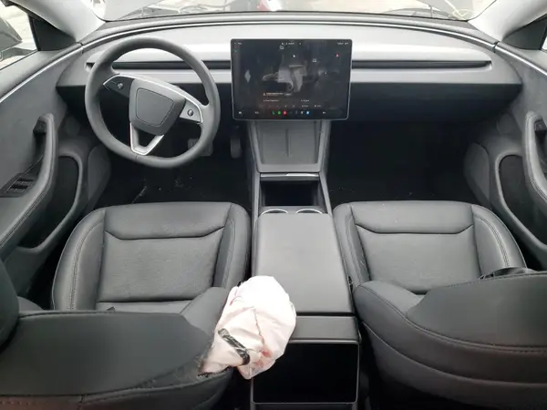 5YJ3E1EB8RF796896 2024 TESLA MODEL 3 - Image 8