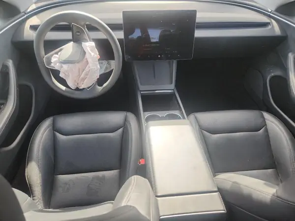 5YJ3E1EB8RF813499 2024 TESLA MODEL 3 - Image 8