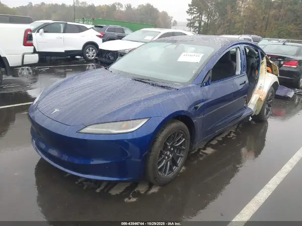 5YJ3E1EB8RF815107 2024 TESLA MODEL 3 - Image 2