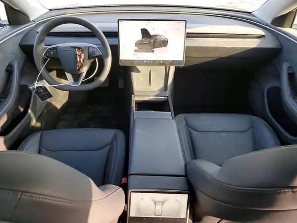 5YJ3E1EB8RF841450 2024 TESLA MODEL 3 - Image 8