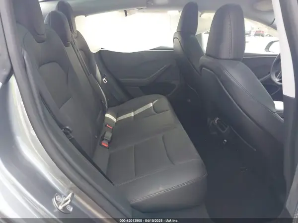 5YJ3E1EB8RF846549 2024 TESLA MODEL 3 - Image 8
