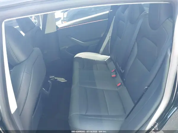 5YJ3E1EB8RF848995 2024 TESLA MODEL 3 - Image 8