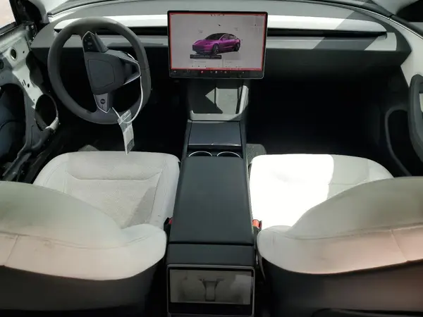 5YJ3E1EB8RF868583 2024 TESLA MODEL 3 - Image 8