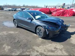 5YJ3E1EB8SF003814 2025 TESLA MODEL 3