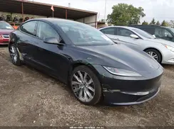 5YJ3E1EB8SF060689 2025 TESLA MODEL 3