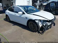 5YJ3E1EB8SF875412 2025 TESLA MODEL 3