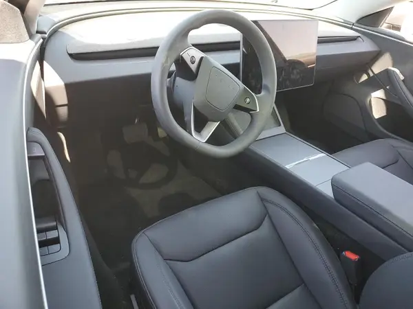 5YJ3E1EB8SF876091 2025 TESLA MODEL 3 - Image 8