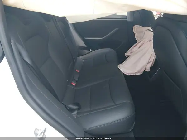 5YJ3E1EB8SF904391 2025 TESLA MODEL 3 - Image 8