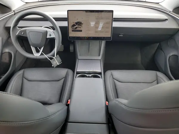 5YJ3E1EB8SF922647 2025 TESLA MODEL 3 - Image 8