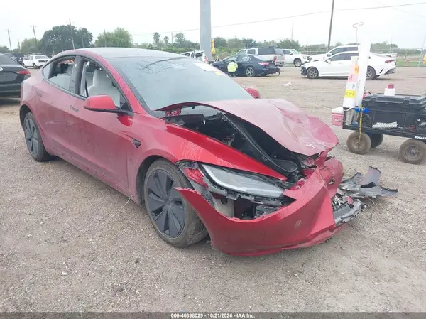 5YJ3E1EB8SF936967 2025 TESLA MODEL 3 - Image 1