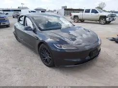 5YJ3E1EB8TF123243 2026 TESLA MODEL 3
