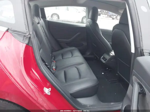 5YJ3E1EB9JF054561 2018 TESLA MODEL 3 - Image 8