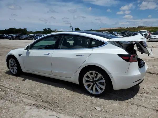 5YJ3E1EB9JF055094 2018 TESLA MODEL 3 - Image 2