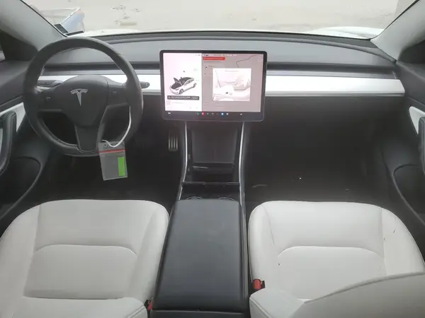 5YJ3E1EB9JF055774 2018 TESLA MODEL 3 - Image 8