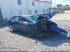 5YJ3E1EB9JF063745 2018 TESLA MODEL 3