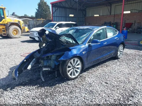 5YJ3E1EB9JF063745 2018 TESLA MODEL 3 - Image 2