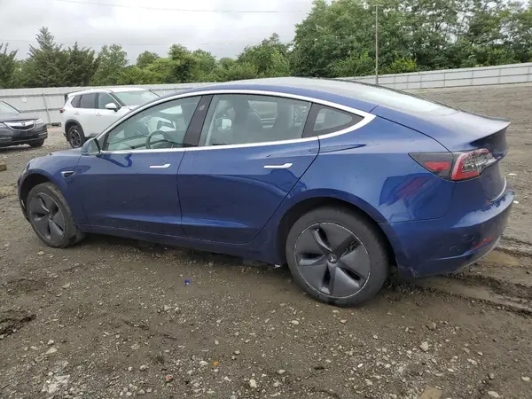 5YJ3E1EB9JF064460 2018 TESLA MODEL 3 - Image 2