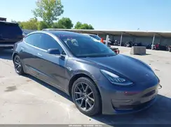 5YJ3E1EB9JF065902 2018 TESLA MODEL 3