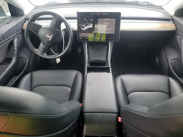 5YJ3E1EB9JF067438 2018 TESLA MODEL 3 - Image 8