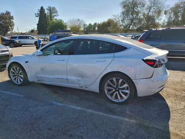 5YJ3E1EB9JF067682 2018 TESLA MODEL 3 - Image 2
