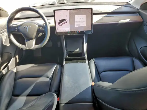5YJ3E1EB9JF067682 2018 TESLA MODEL 3 - Image 8