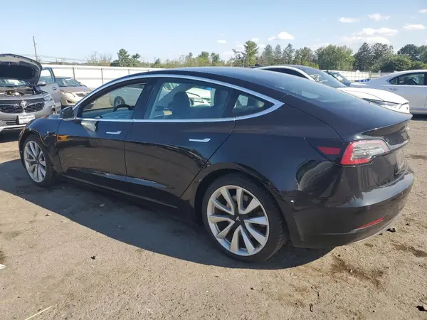 5YJ3E1EB9JF071814 2018 TESLA MODEL 3 - Image 2