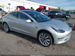 5YJ3E1EB9JF072087 2018 TESLA MODEL 3