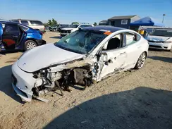 5YJ3E1EB9JF072591 2018 TESLA MODEL 3