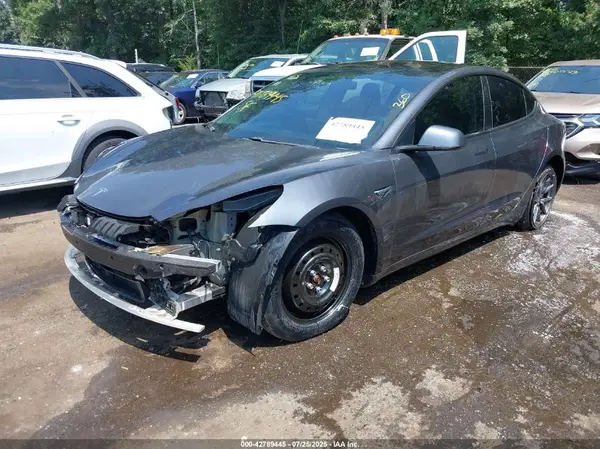 5YJ3E1EB9JF073661 2018 TESLA MODEL 3 - Image 2