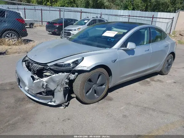 5YJ3E1EB9JF073966 2018 TESLA MODEL 3 - Image 2