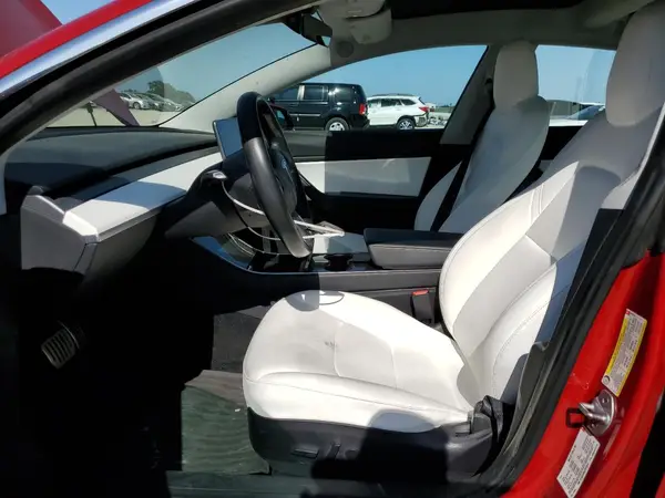 5YJ3E1EB9JF075314 2018 TESLA MODEL 3 - Image 8