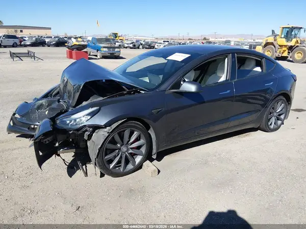 5YJ3E1EB9JF079279 2018 TESLA MODEL 3 - Image 2