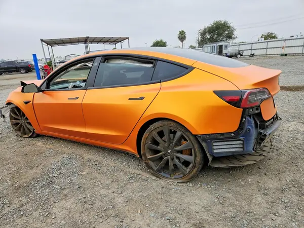 5YJ3E1EB9JF080772 2018 TESLA MODEL 3 - Image 2
