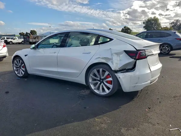 5YJ3E1EB9JF081694 2018 TESLA MODEL 3 - Image 2