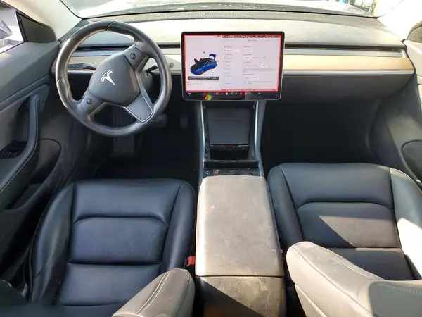 5YJ3E1EB9JF085146 2018 TESLA MODEL 3 - Image 8