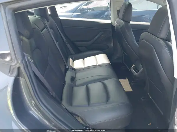 5YJ3E1EB9JF087012 2018 TESLA MODEL 3 - Image 8