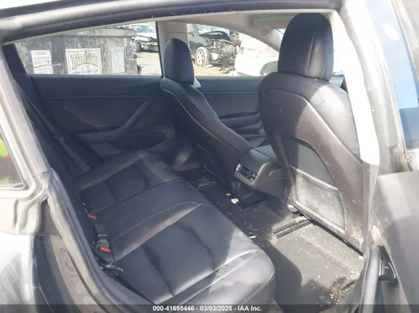 5YJ3E1EB9JF087382 2018 TESLA MODEL 3 - Image 8